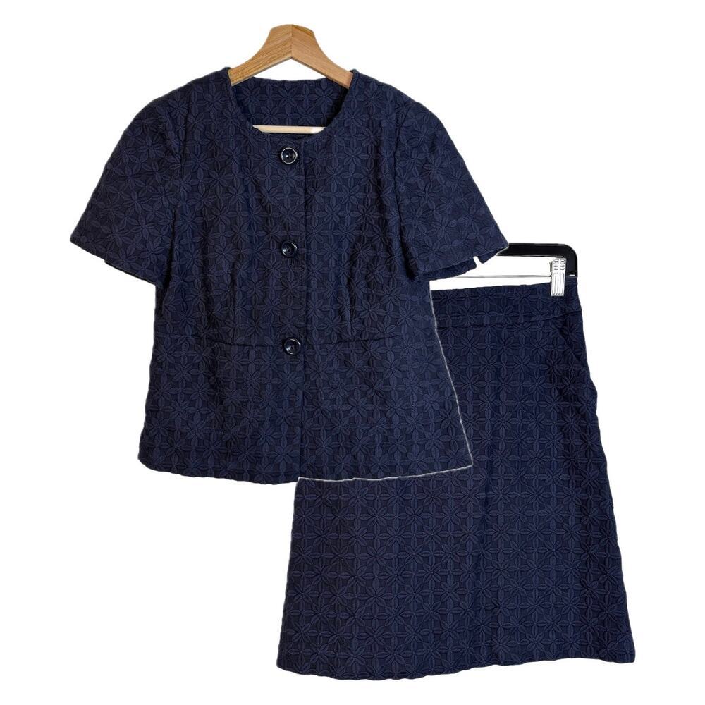 Banana Republic Skirt Suit Set Size 2 Floral Embroidered Navy Summer Office